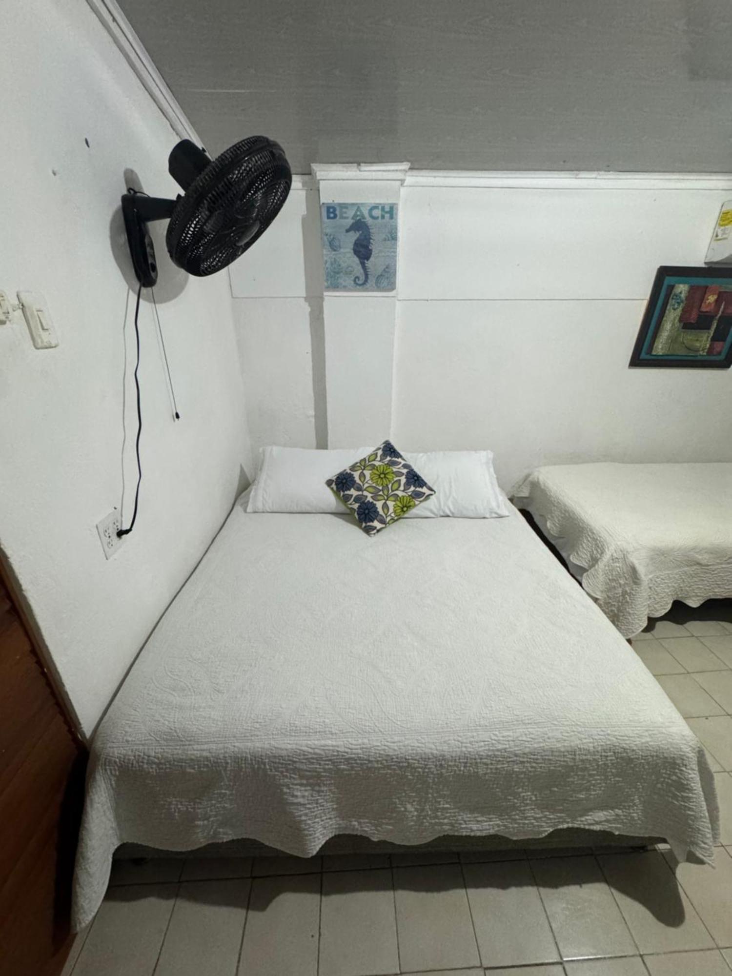 Helena's Place 2*